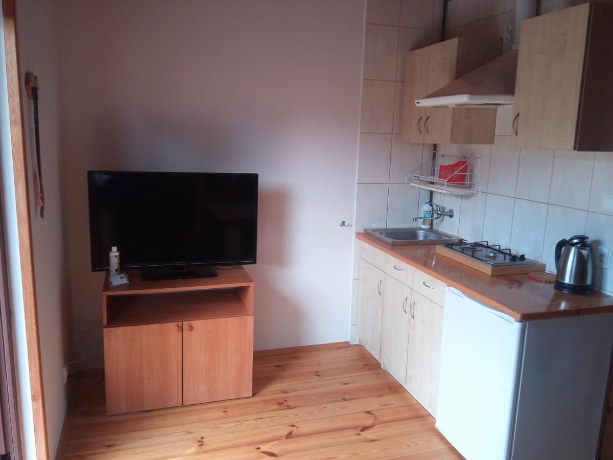 Apartamenty Pod Lipa Lukecin Exterior photo